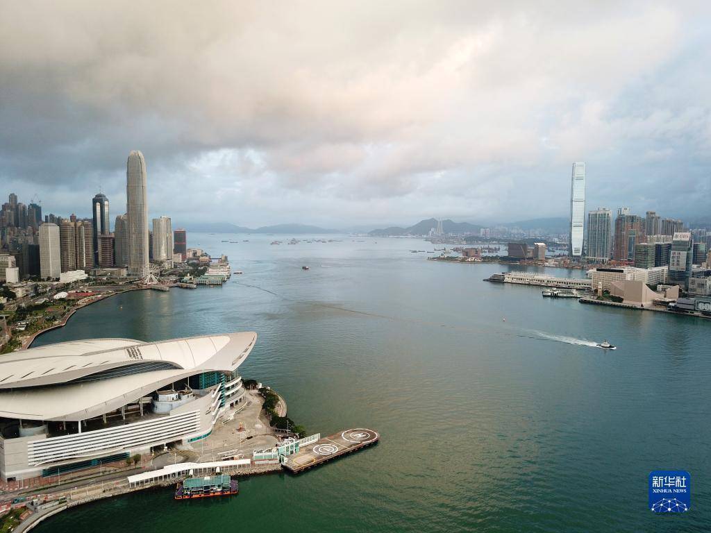 和平释义下的新澳门与香港，精准正版发展的探索与实践